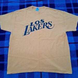 Los Angeles Lakers "LOS LAKERS"  SZ XL GILDAN NBA TSHIRT 2013